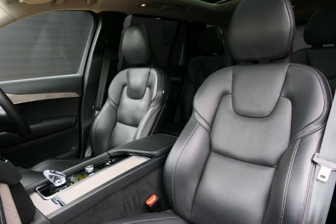 Volvo XC90 2.0 XC90 Ultimate T8 Recharge AWD Auto 4WD 5dr 44