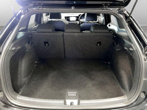 Volkswagen Taigo 1.0 TSI R-Line SUV 5dr Petrol DSG Euro 6 (s/s) (110 ps) 21