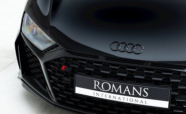 Audi R8 Spyder V10 Performance Carbon Black 22