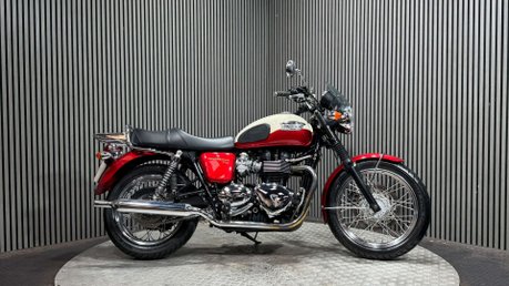 Triumph Bonneville 2012 ONLY 13K STUNNING EXAMPLE MOT WARRANTY 865CC 1
