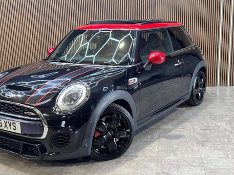 Mini Hatch 2.0 John Cooper Works Auto 3dr 39