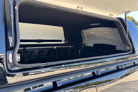 Toyota Hilux Active 4WD D-4D Single Cab Pickup - Gullwing Canopy 9