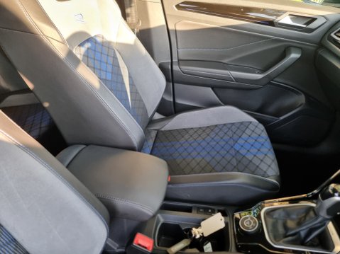 Volkswagen T-Roc R TSI 4MOTION DSG Full Service History Excellent Condition 60