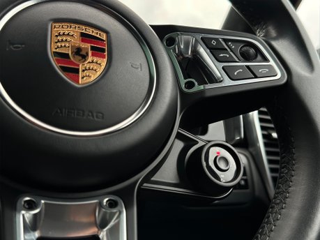 Porsche Cayenne V8 TURBO TIPTRONIC 59