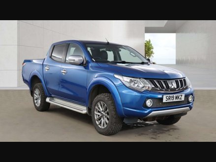 Mitsubishi L200 2.4 L200 Barbarian DI-D Auto 4WD