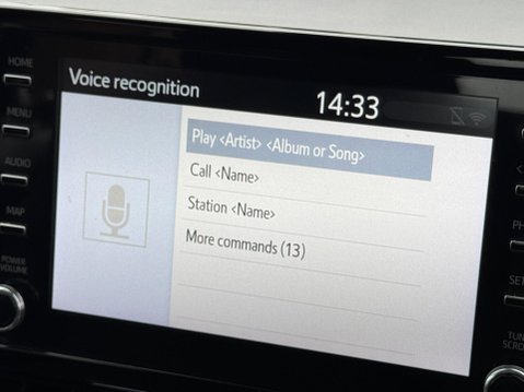 Toyota Corolla 1.8 VVT-h Icon Touring Sports CVT Euro 6 (s/s) 5dr 22