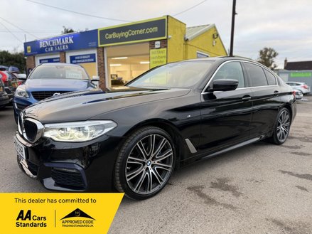 2019 5 SERIES 3.0 530D M SPORT AUTO XDRIVE EURO 6 S S 4DR YEAR... photo