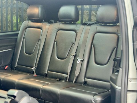 Mercedes-Benz V Class 2.2 V220d AMG Line MPV 5dr Diesel G-Tronic+ Euro 6 (s/s) 7 Seat (163 ps) 94