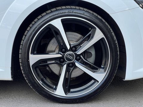 Audi TT 2.0 TFSI Black Edition Coupe 3dr Petrol S Tronic quattro Euro 6 (s/s) (230 19