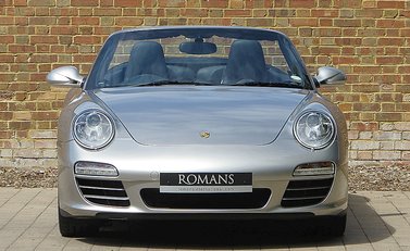 Porsche 911 (997) Carrera 4S Cabriolet 2