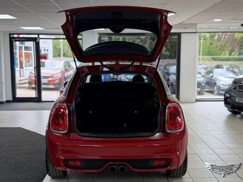Mini Hatch 2.0 Cooper S Auto Euro 6 (s/s) 5dr 90