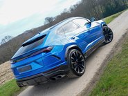 Lamborghini Urus V8 20