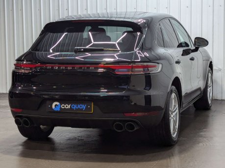 Porsche Macan 2.0 Macan Semi-Auto 4WD 5dr 41