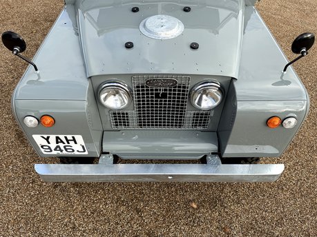 Land Rover Series II A 21