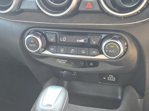 Nissan Juke DIG-T TEKNA PLUS DCT 26