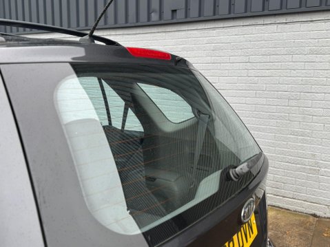 Kia Carens 2.0 CRDi SR 5dr (7 Seats) 29