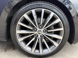 Skoda Superb 2.0 TSI Laurin & Klement Hatchback 5dr Petrol DSG Euro 6 (s/s) (190 ps) 14
