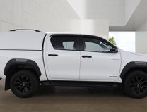 Toyota Hilux Invincible X | Auto | 2.8 LT | Double Cab | Sensors | EURO 6 | NO VAT 3