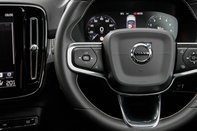 Volvo XC40 T3 R-DESIGN 18