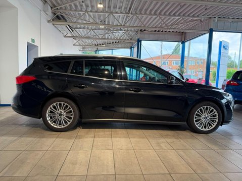 Ford Focus 1.0T EcoBoost MHEV Titanium X Edition Euro 6 (s/s) 5dr 2