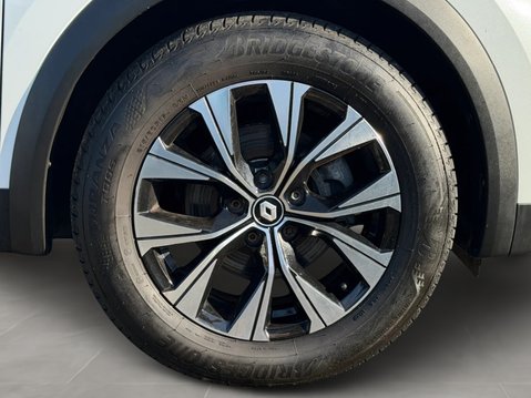 Renault Captur 1.6 E-Tech full hybrid 145 Evolution 5dr Auto 12