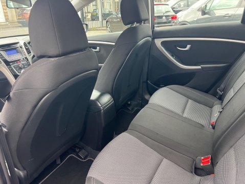 Hyundai i30 1.6 Active Auto Euro 5 5dr 28