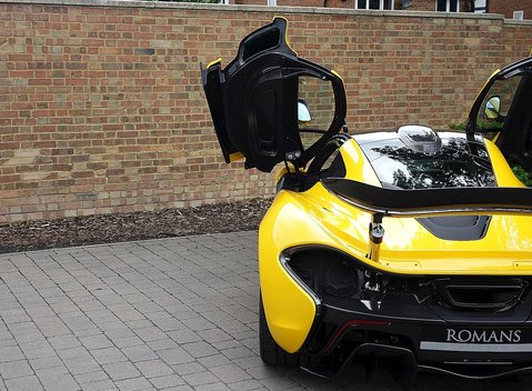 McLaren P1 27