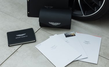 Aston Martin Vanquish ZAGATO SPEEDSTER 44