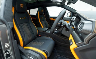 Lamborghini Urus S 9
