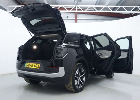 Ford Explorer Standard Range 52kWh Style SUV 5dr Electric Auto (170 ps) 63