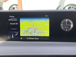 Lexus Ux 2.0 UX 250h 4x2 CVT 5dr 35