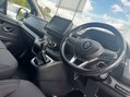 Renault Trafic 2.0 Trafic LL30 Sport + Blue DCI A 12