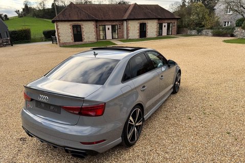 Audi RS3 2.5 TFSI S Tronic quattro Euro 6 (s/s) 4dr 9