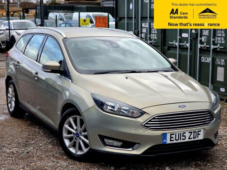 2015 2015 (15) Ford Focus 1.6 Titanium Estate 5dr Petrol Powershift Euro 6 (125 ps) photo