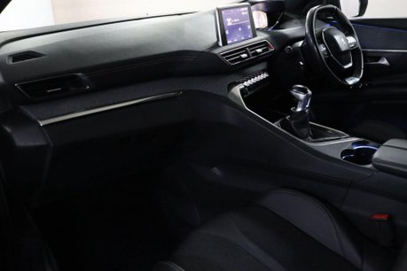 Peugeot 3008 PURETECH S/S GT LINE 34