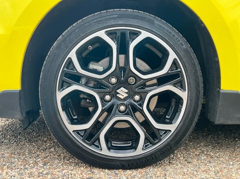 Suzuki Swift SPORT BOOSTERJET MHEV 4
