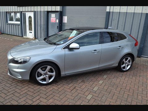Volvo V40 1.6 T3 R-Design Nav Euro 5 (s/s) 5dr 12