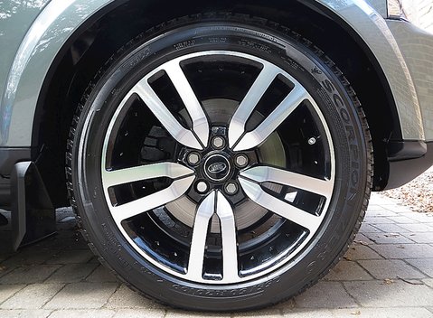 Land Rover Discovery SDV6 HSE Luxury 9