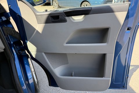 Volkswagen Transporter T28 TDI CAMPERVAN - POP TOP ROOF - HOB - FRIDGE - CAMBELT CHANGED 44