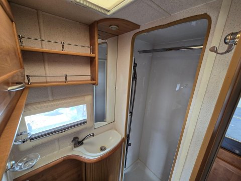 Auto-Trail Chieftain Motor Home 54