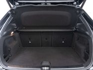Mercedes-Benz GLA 2.0 GLA220d AMG Line (Premium Plus) SUV 5dr Diesel 8G-DCT 4MATIC Euro 6 (s/ 7