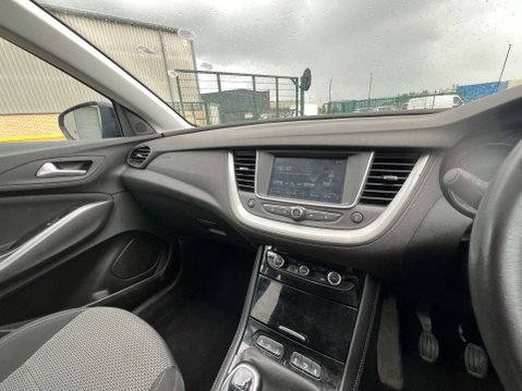 Vauxhall Grandland X 1.5 Grandland X SE TD S/S 5dr - NATIONAL DELIVERY* 14