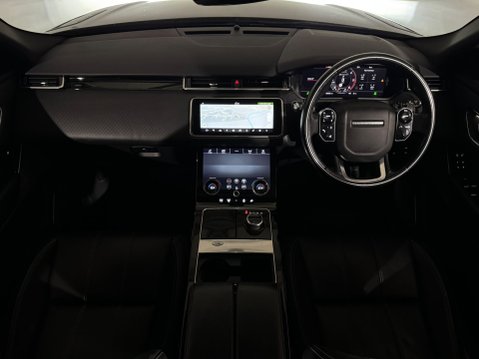 Land Rover Range Rover Velar R-DYNAMIC SE 12