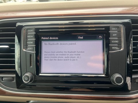 Volkswagen Beetle DESIGN TSI BLUEMOTION TECHNOLOGY 50