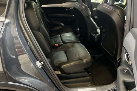 Volvo XC90 2.0 D5 PowerPulse Momentum SUV 5dr Diesel Auto 4WD Euro 6 (s/s) (235 ps) 12