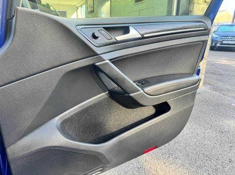 Volkswagen Golf R TSI 4MOTION DSG 22
