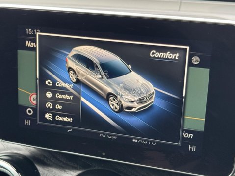 Mercedes-Benz GLC 2.1 GLC220d AMG Line (Premium Plus) G-Tronic+ 4MATIC Euro 6 (s/s) 5dr 39