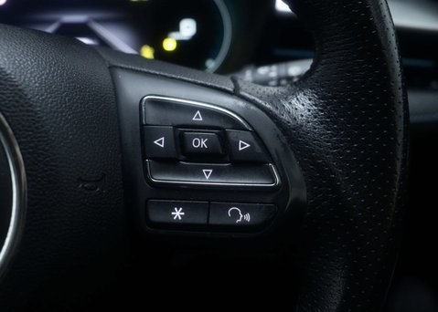 MG MG5 61.1kWh Trophy Long Range Estate 5dr Electric Auto (156 ps) 32