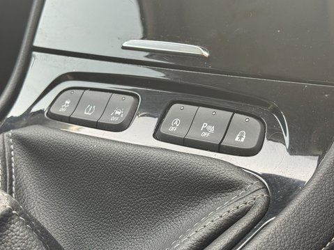 Vauxhall Grandland X 1.2 Turbo Sport Nav Hatchback 5dr Petrol Manual Euro 6 23