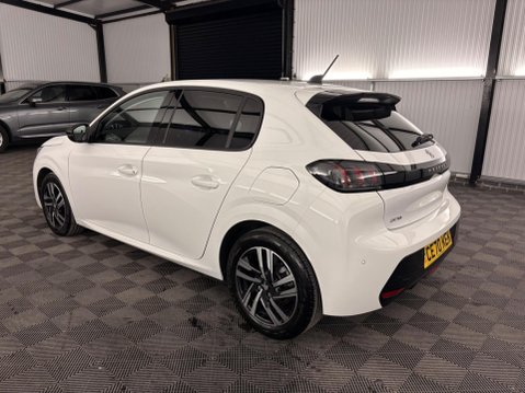 Peugeot 208 1.2 PureTech Allure Premium Euro 6 (s/s) 5dr 50